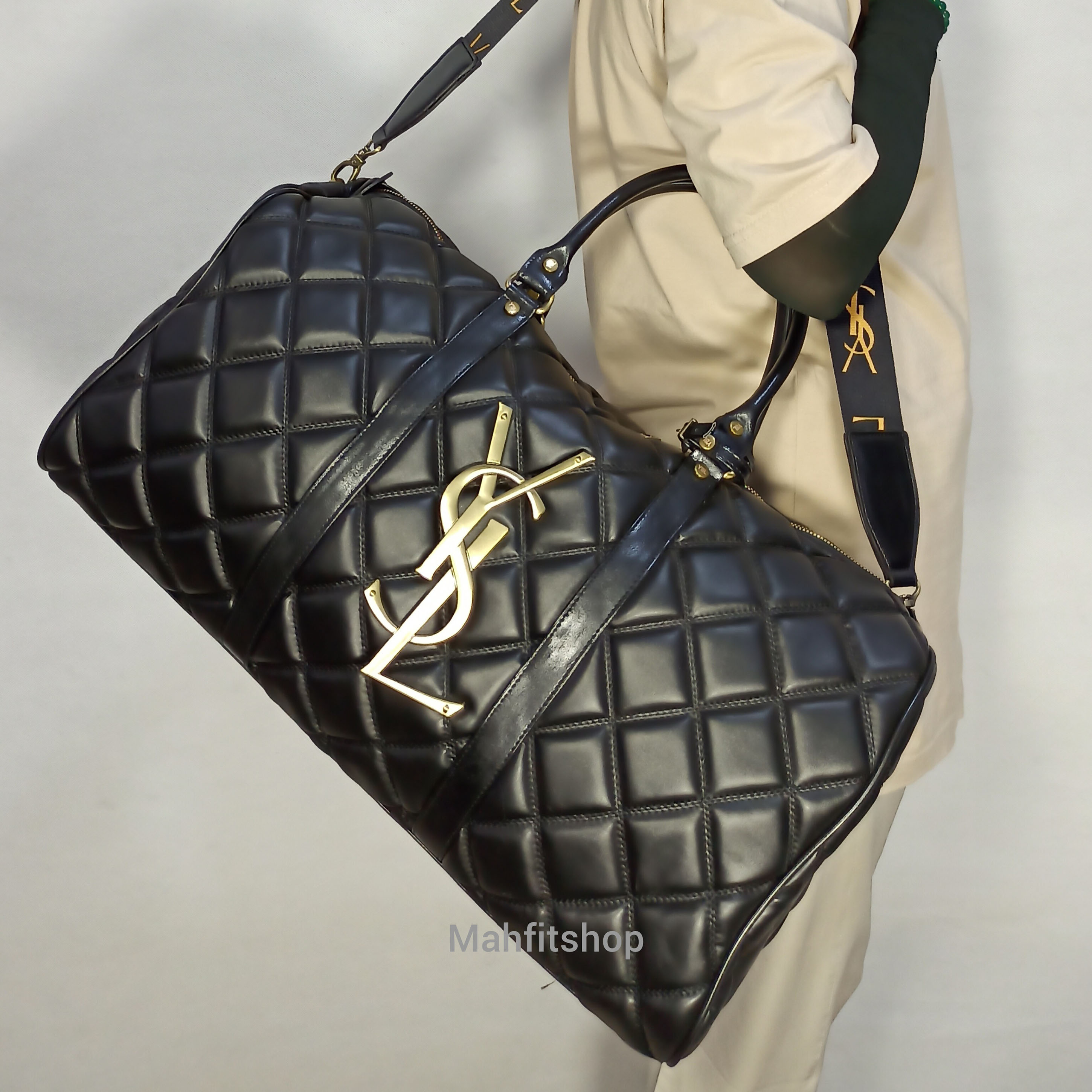 ساک مسافرتی چرمی YSL بزرگ | کیف ورزشی لاکچری وای‌اس‌ال 869 تصویر اصلی